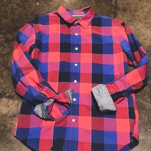 Men’s button up shirt